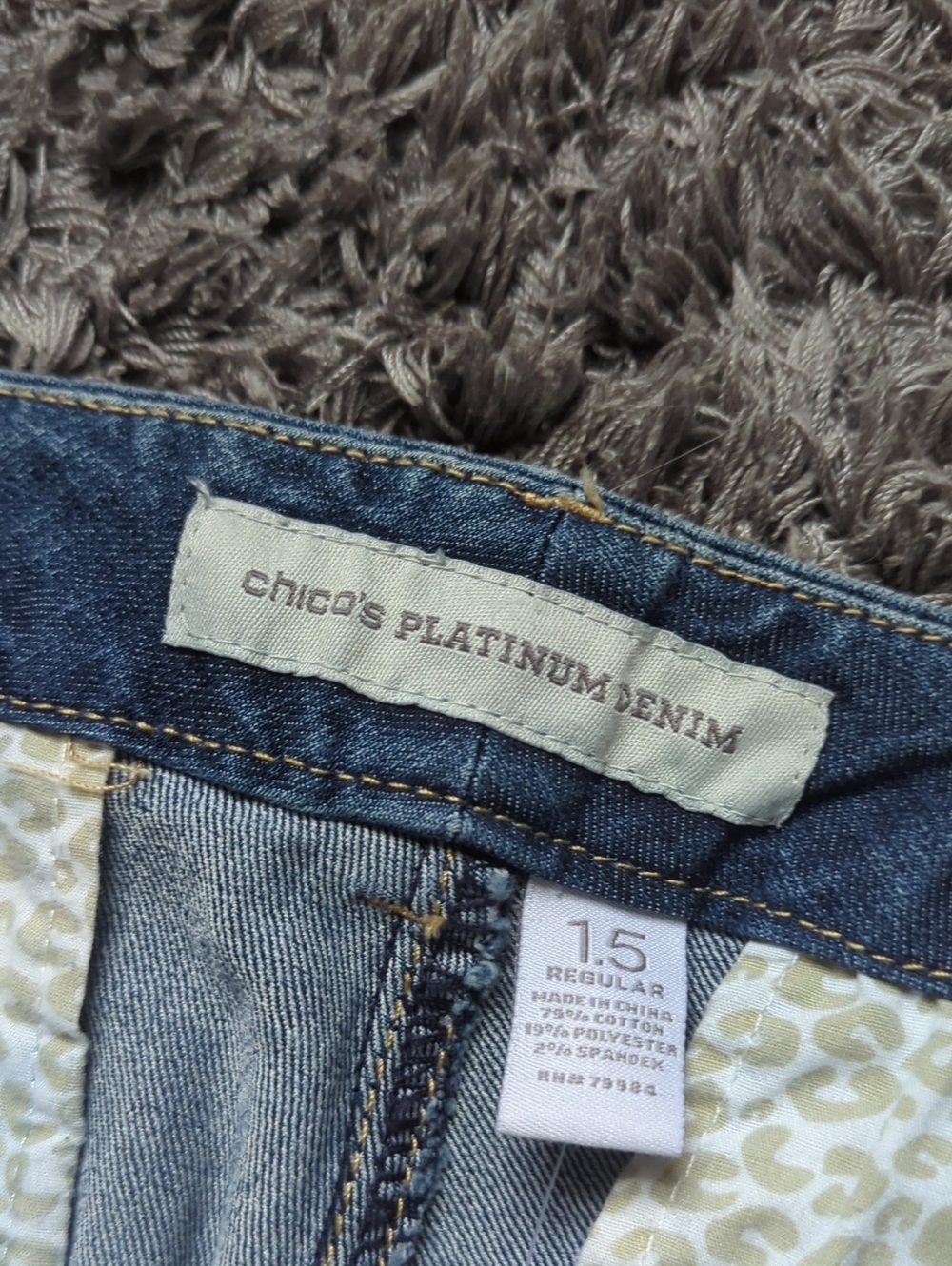 Chico's The Ultimate For Platinum Denim Regular Tranquil Trouser Jean 1.5 - Picture 5 of 10